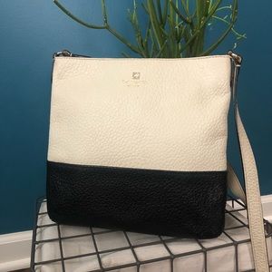 Kate Spade crossbody purse